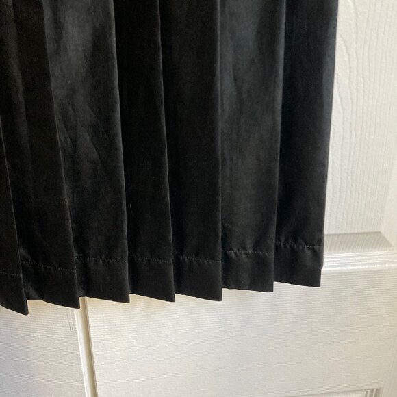 Brown pleated skirt - Picture 8 of 11